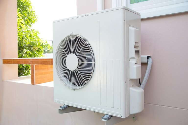 Climatisation réversible à Loire-sur-Rhône : atouts et conseils